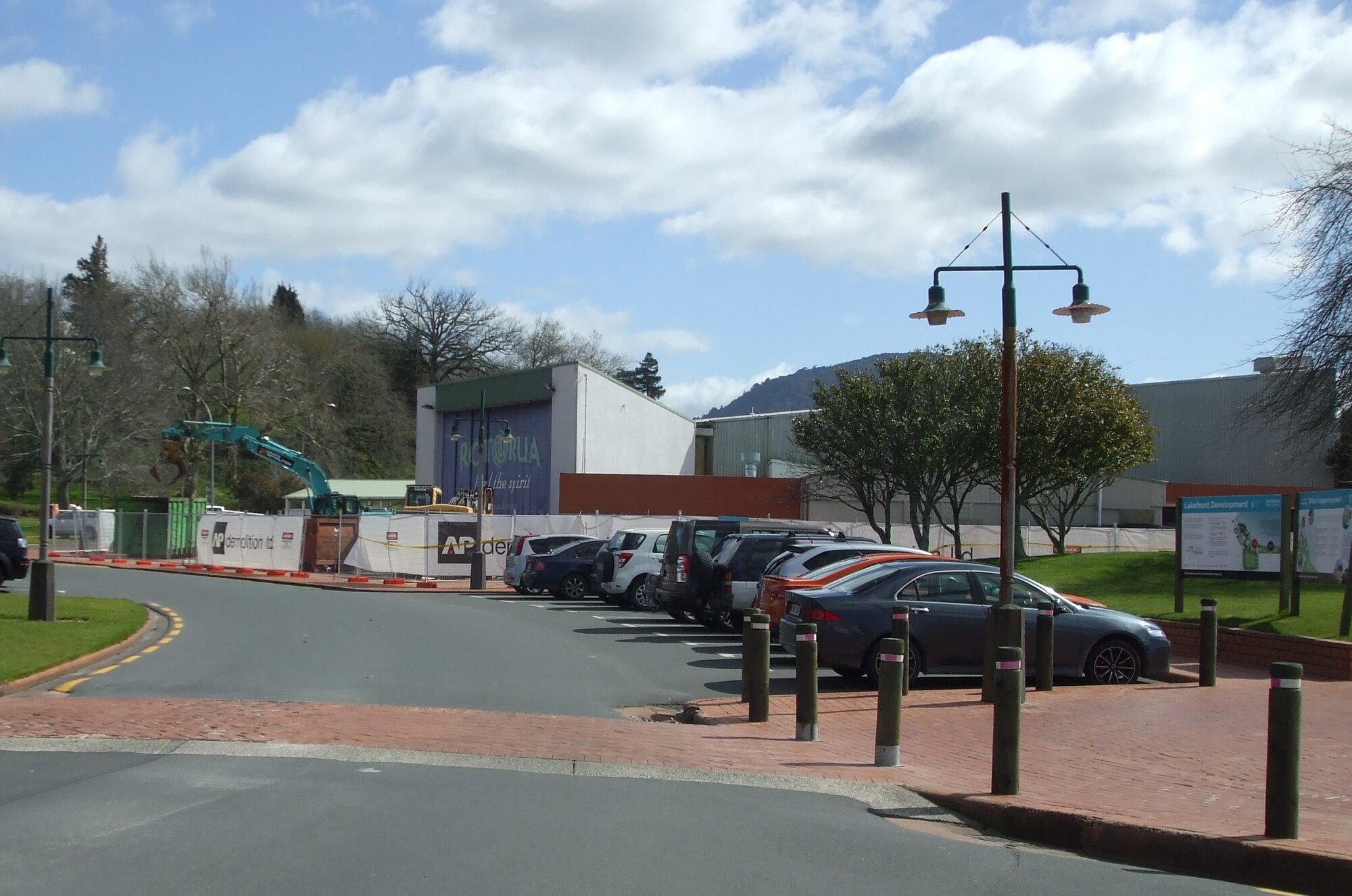 Photograph showing the Soundshell demolition beginning