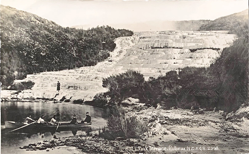 Postcard showing the Pink Terrace