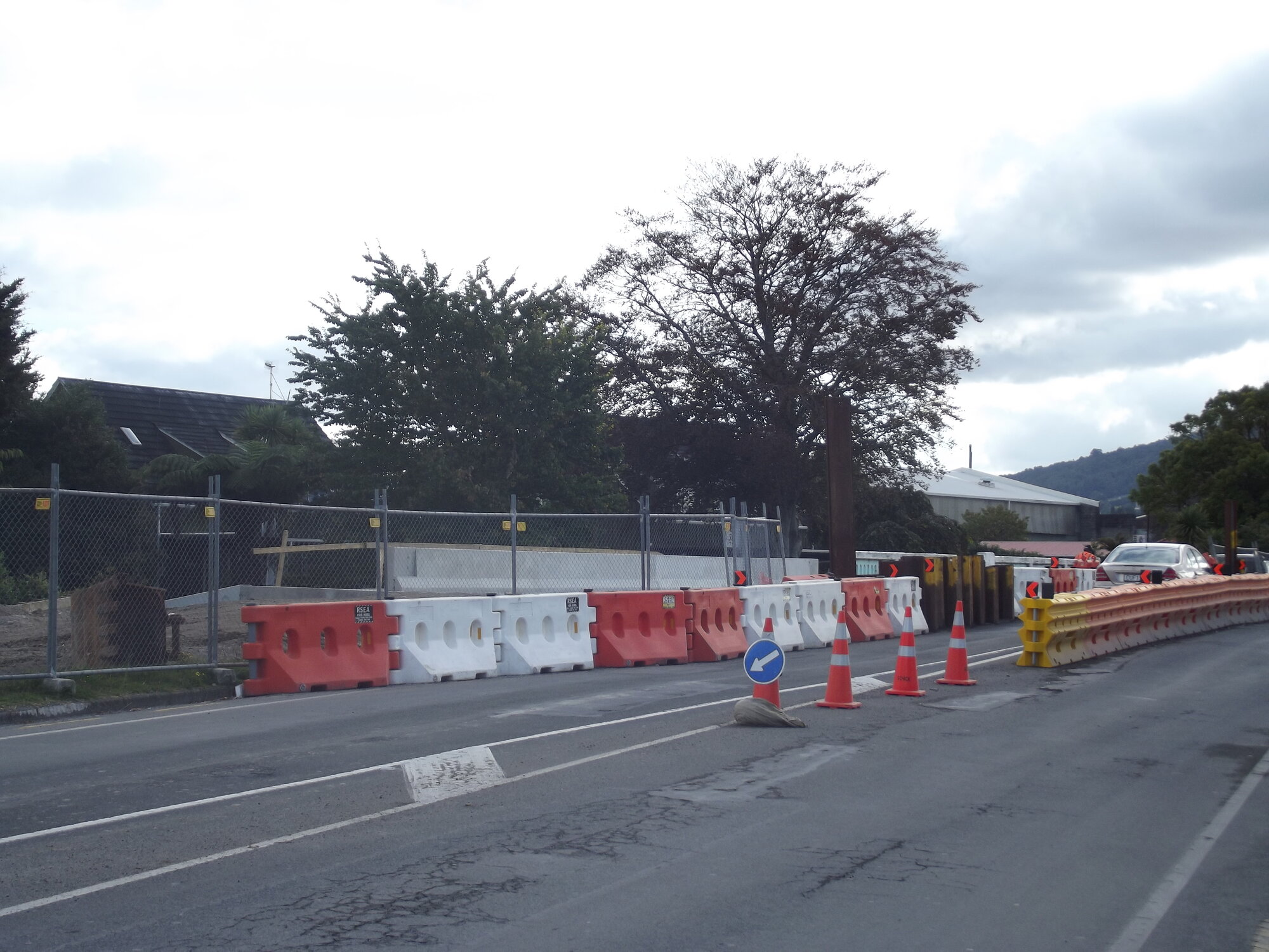 Photograph of work at the Utuhina Bridge, 2012