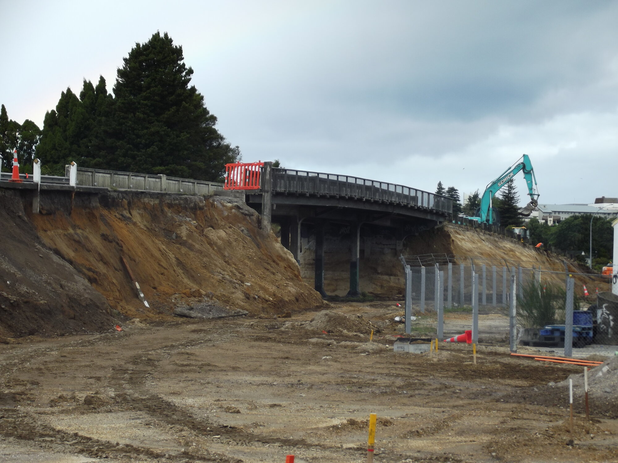Photograph of Lake Road looking towards rail bridge, 2012