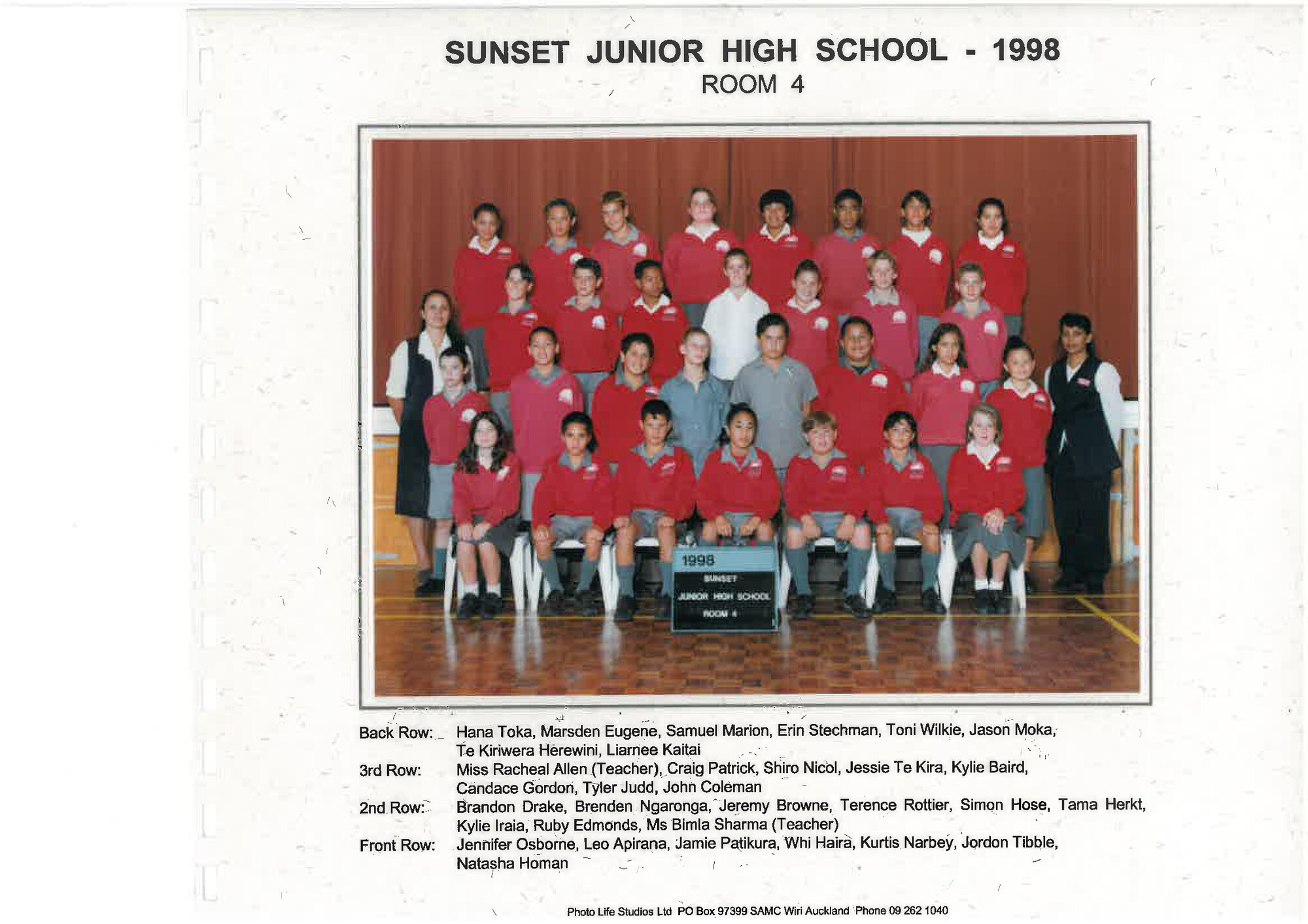 "Sunset Junior High School Room 4 1998"