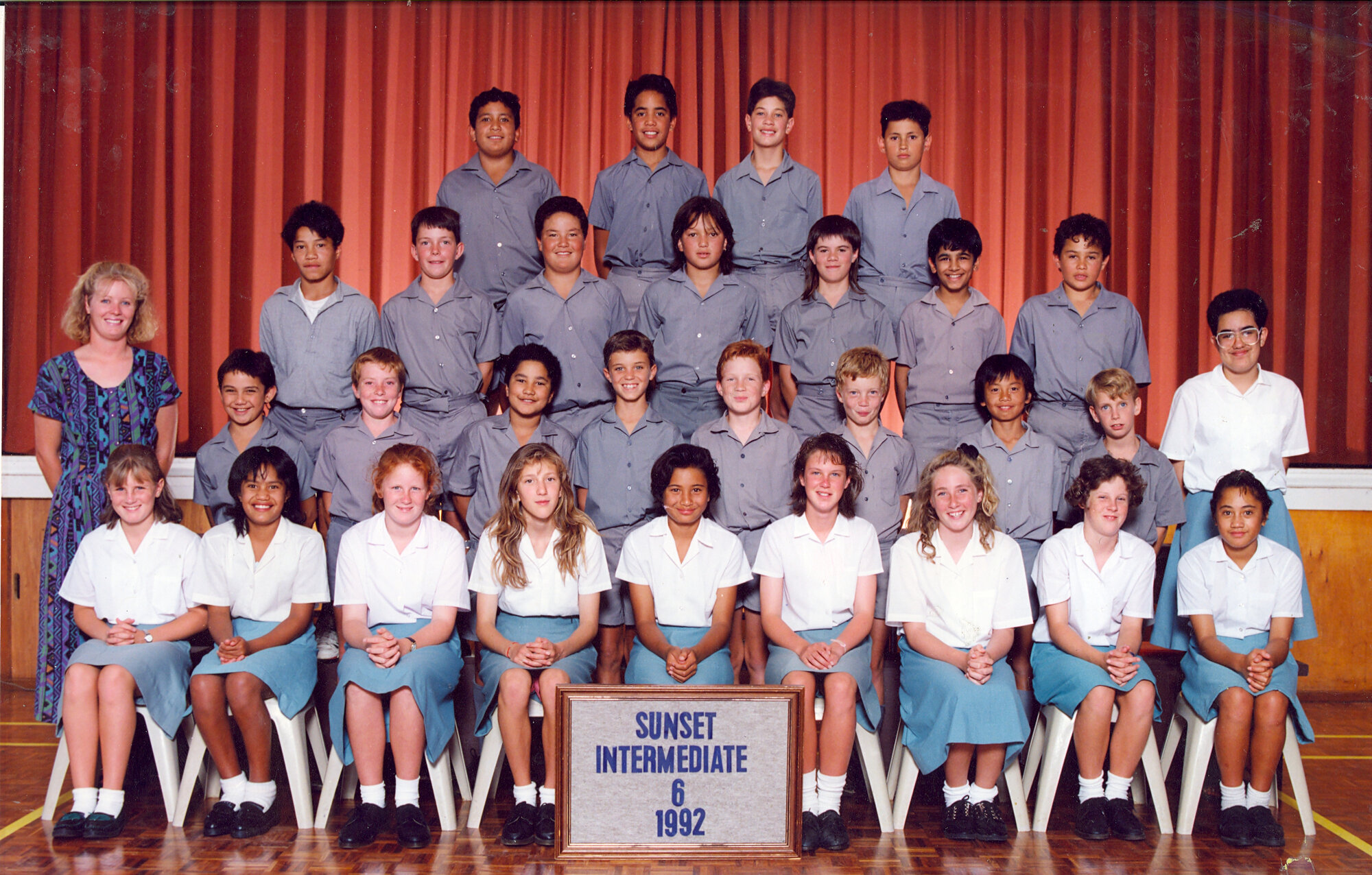 "Sunset Intermediate School 1992 6"