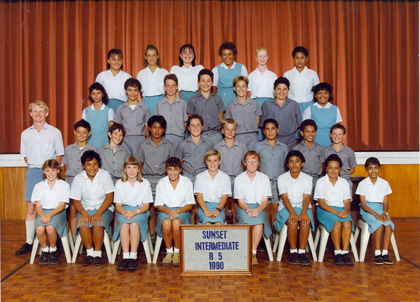"Sunset Intermediate R 5 1990"