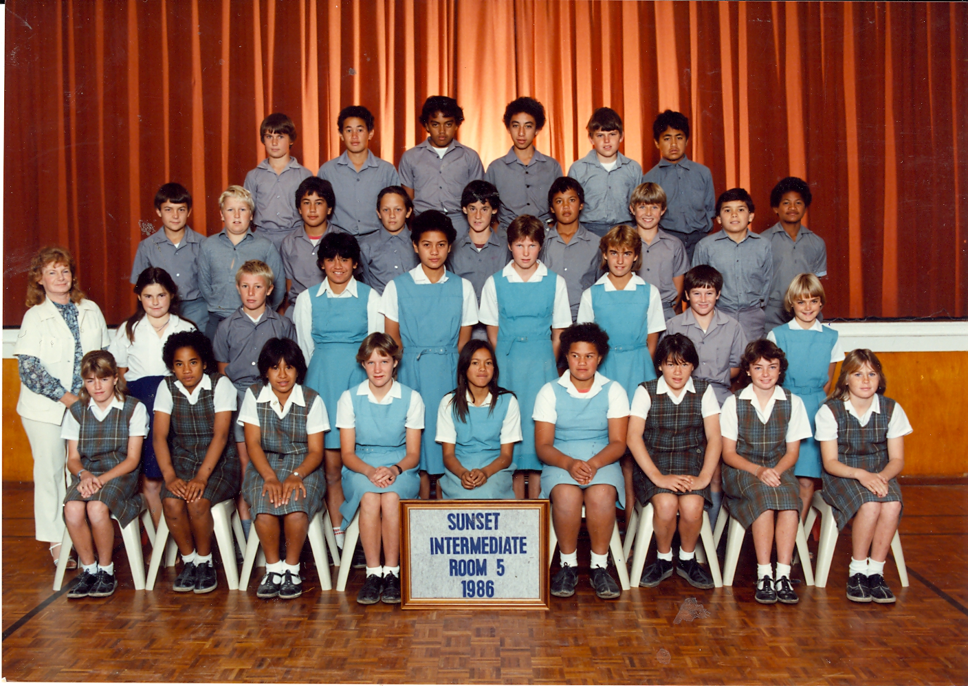 "Sunset Intermediate Room 5 1986"