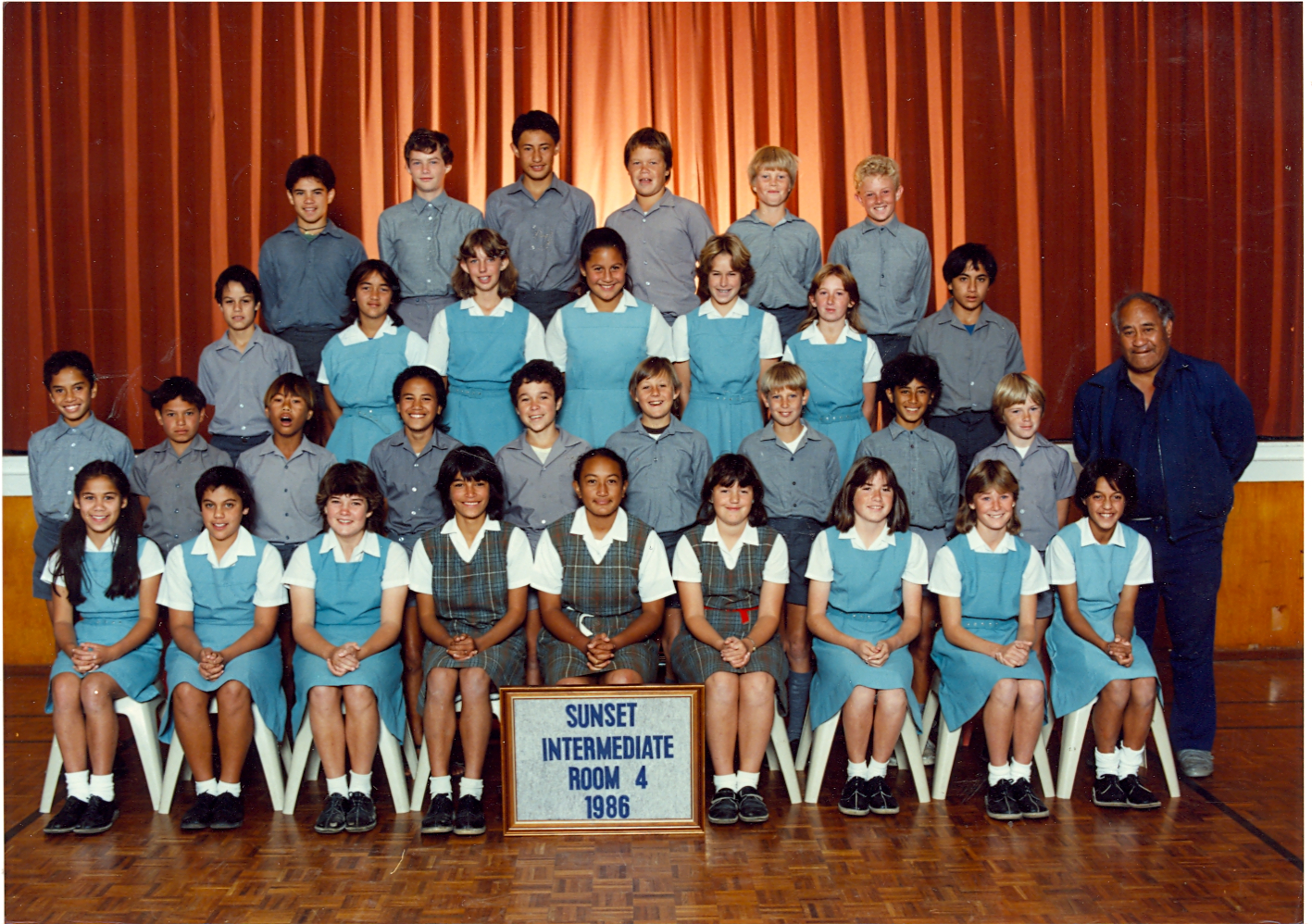"Sunset Intermediate Room 4 1986"