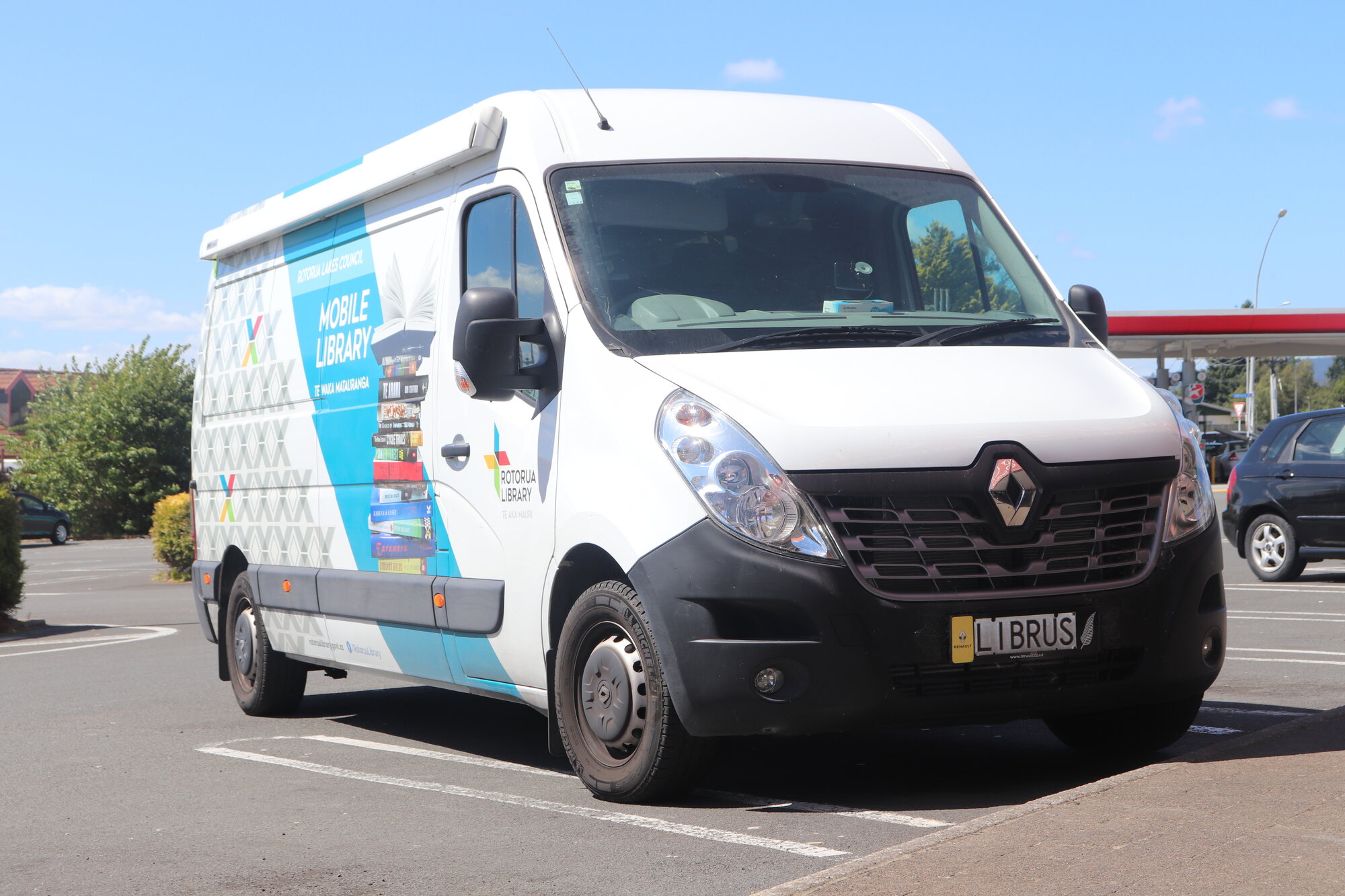 Photograph of Rotorua Library's delivery van, 2017