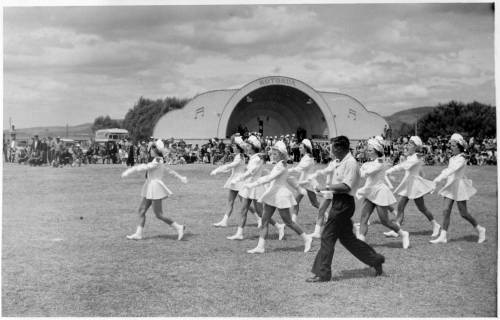 Royalettes Marching Team, Rotorua, ca.1950-ca.1955. Photographer unknown.

Please acknowledge Auckland Libraries Heritage Collections NZMS-856-57