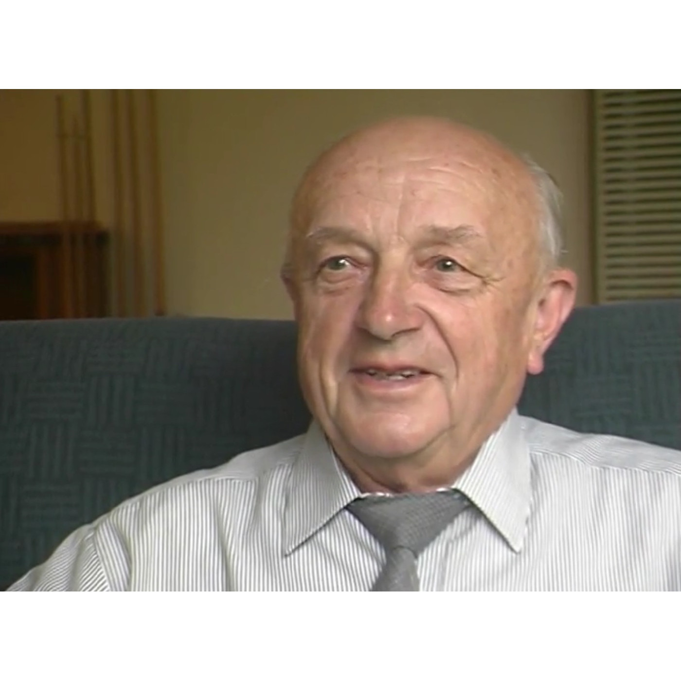 Interview with Charlie Pihera: pioneer Rotorua restauranteur, ca.2000