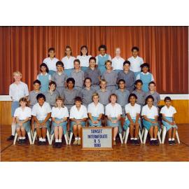 "Sunset Intermediate R 5 1990"