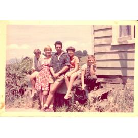 Photograph of Richard Robinson and family, 1972
