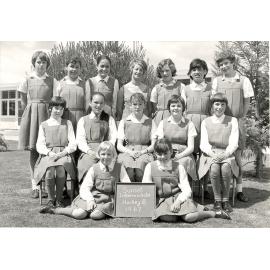 "Sunset Intermediate Hockey B 1967"