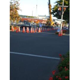 Photograph showing a large crane lowering concrete slabs for the Rotorua Police Station